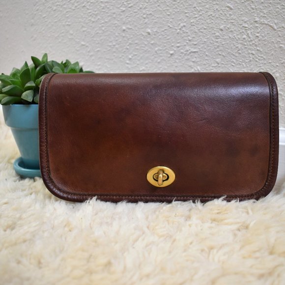 Coach Handbags - RARE NYC! Tabac Vintage Coach Mini Clutch Dinky